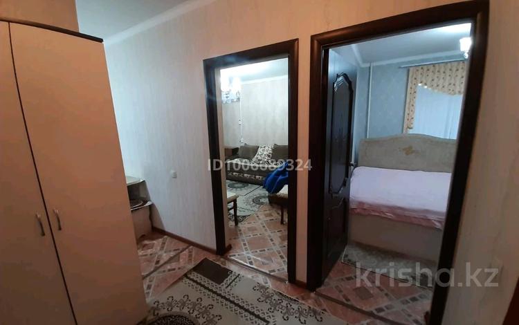 2-бөлмелі пәтер · 40 м² · 2/5 қабат, Сулейманова 16, бағасы: 18 млн ₸ в Таразе — фото 2