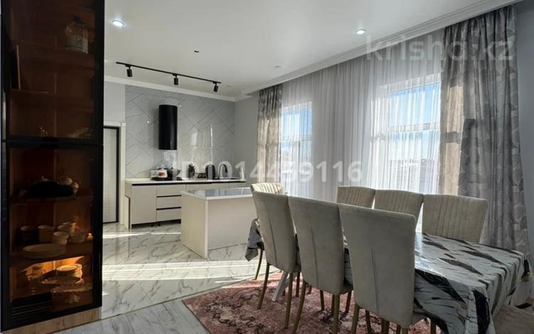 Отдельный дом · 6 комнат · 240 м² · 10 сот., Дулыбай Акмырзаев 29 — Махамбетов за 43 млн ₸ в  — фото 2