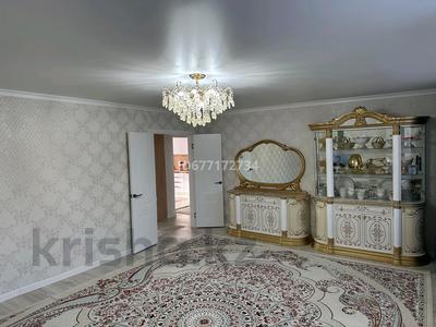 3-комнатная квартира · 85 м² · 2/3 этаж, Старый город, Билге каган 53 за 27 млн ₸ в Актобе