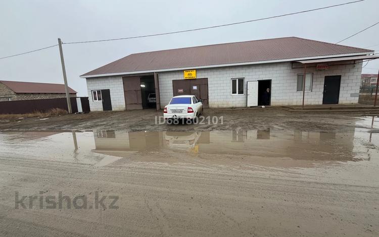 Магазины и бутики · 184 м² за 40 млн 〒 в Атырау — фото 15