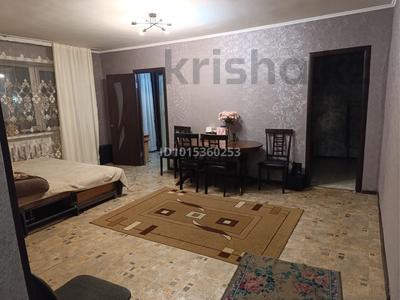 3-бөлмелі пәтер · 46 м² · 3/3 қабат, Бородина 215, бағасы: 15 млн ₸ в Костанае