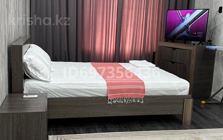 1-комнатная квартира · 45 м² · 5/9 этаж, мкр Нурсат 2, Аргынбекова 128 — Байтерекова за 15 000 〒 в Шымкенте, Каратауский р-н — фото 2