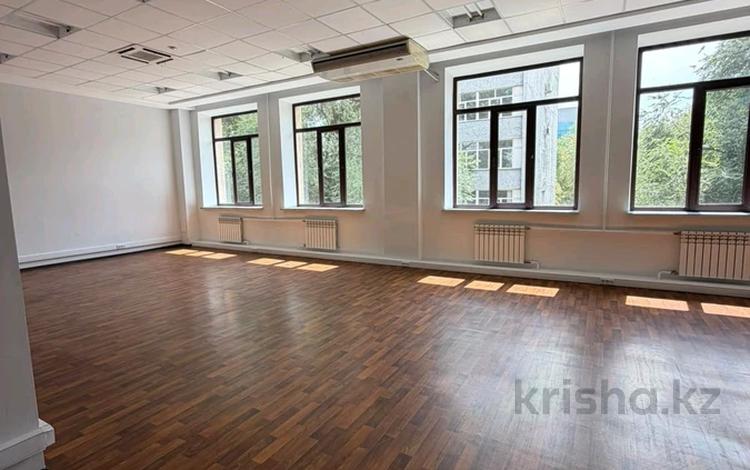 Офисы · 4000 м² за 60 млн ₸ в Алматы, Алмалинский р-н — фото 8