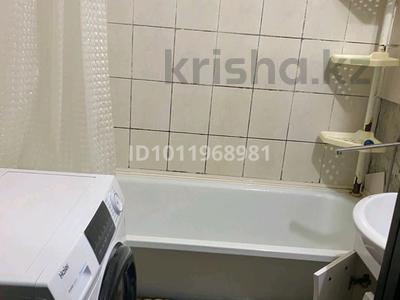 2-комнатная квартира · 56 м² · 5/5 этаж, Мкр. Кунаева 19 за 110 000 〒 в Уральске, мкр Школьник