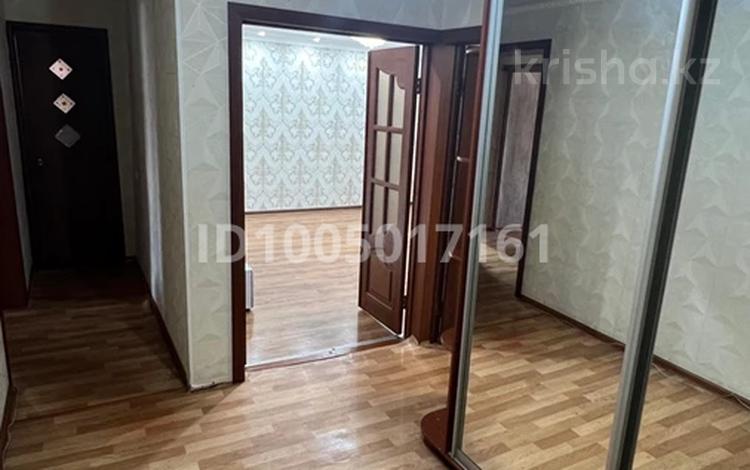 3-комнатная квартира · 67 м², 50 лет октября 102г за 18 млн 〒 в Рудном — фото 2