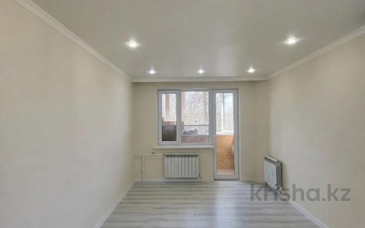 1-комнатная квартира · 32 м² · 5/5 этаж, Гагарина за 10.5 млн ₸ в Уральске — фото 2