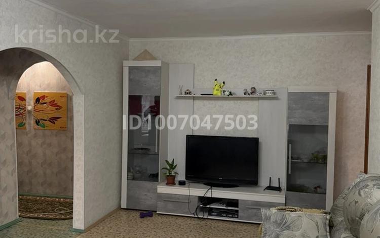 3-комнатная квартира · 59.8 м² · 2/4 этаж, Рижская 5 за 15.5 млн 〒 в Петропавловске — фото 2