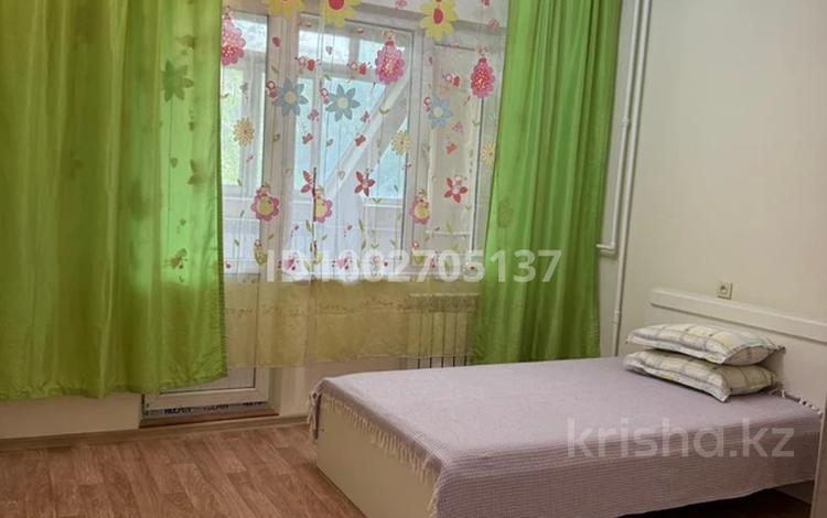 2-комнатная квартира · 52 м² · 3/9 этаж, Толе би — Жарокова за 250 000 ₸ в Алматы, Алмалинский р-н — фото 2
