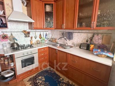 3-комнатная квартира · 75 м² · 8/8 этаж, мкр Тастак-3, Розыбакиева 45 — Дуйсенова за 64 млн ₸ в Алматы, Алмалинский р-н
