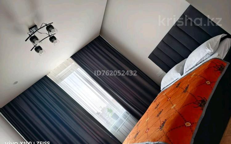 2-комнатная квартира · 56 м² · 9/16 этаж, Каныша Сатпаева 133/1 за 25 000 ₸ в Алматы, Бостандыкский р-н — фото 11