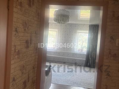 Отдельный дом · 2 комнаты · 59.3 м² · 10 сот., Шакшак Жанибек батыр 55 — За районным акиматом за 9.5 млн 〒 в Аулиеколе