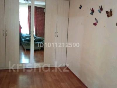 1-бөлмелі пәтер · 33 м² · 2/5 қабат, Джумалиева 62 — Айтеке би, бағасы: 300 000 〒 в Алматы, Алмалинский р-н