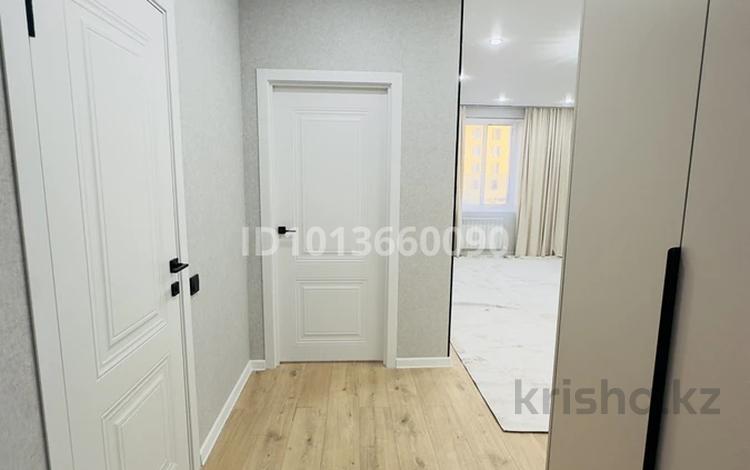 2-бөлмелі пәтер · 45 м² · 2/12 қабат, Нажмиденова 15, бағасы: 27.5 млн ₸ в Астане, Сарайшык р-н — фото 2