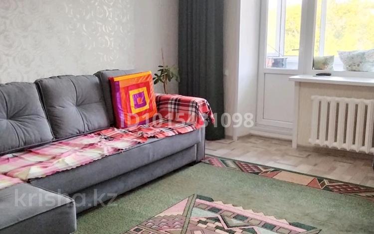 2-бөлмелі пәтер · 53 м² · 3/5 қабат, Букетова 58, бағасы: 28.5 млн ₸ в Петропавловске — фото 2