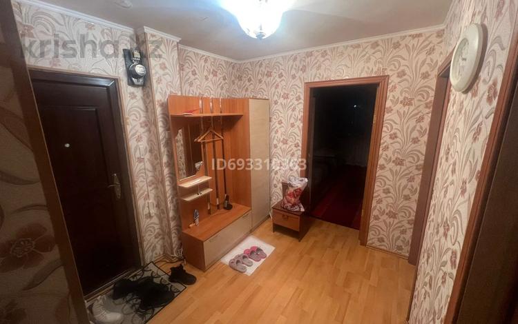 3-комнатная квартира, 65 м² помесячно, Мира 7 за 110 000 〒 в Павлодаре — фото 2