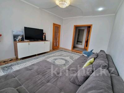 4-бөлмелі пәтер · 79 м² · 3/9 қабат, Желтоксан 82, бағасы: 26 млн ₸ в Таразе