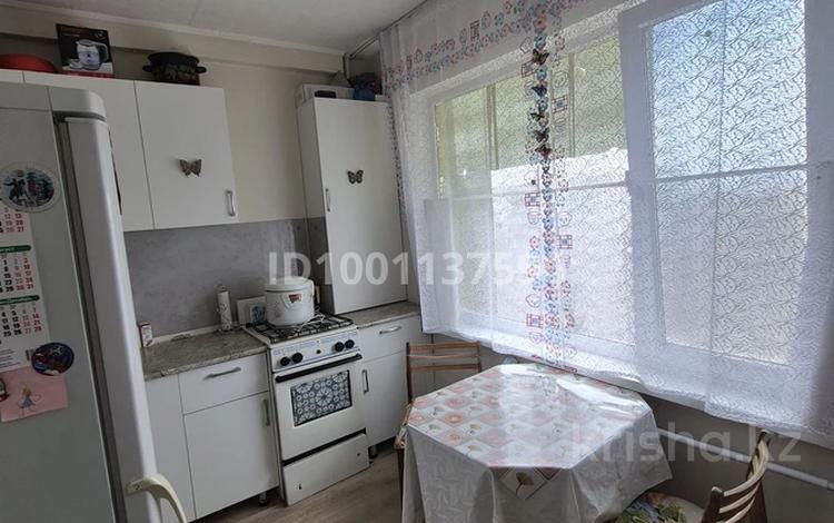 1-комнатная квартира · 38 м² · 4/5 этаж, Ахметова 9 за 11 млн 〒 в им. Касыма кайсеновой — фото 2