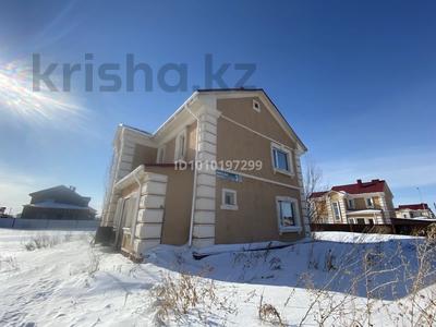 Отдельный дом · 5 комнат · 150 м² · 14 сот., Нияз би 3 — Микрорайон Уркер за 70 млн 〒 в Астане