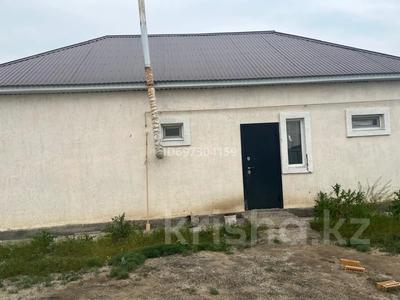 Отдельный дом · 2 комнаты · 72 м², Оркен - 2, 7-яулица 8 — Возле дороги за 150 000 〒 в Атырау