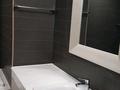 3-комнатная квартира · 145 м² · 21/23 этаж, Нажмеденова за 650 000 ₸ в Астане, Есильский р-н — фото 11