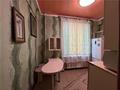 2-бөлмелі пәтер · 58 м² · 1/3 қабат, ул. Абая, бағасы: 7.5 млн ₸ в Темиртау — фото 6