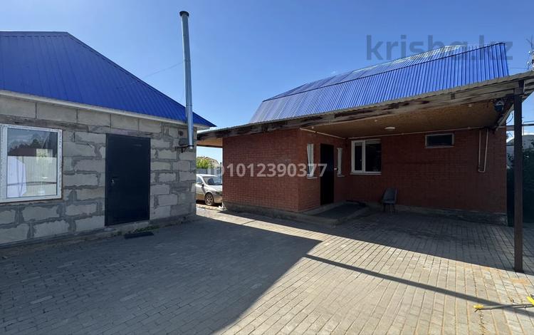 Жеке үй · 4 бөлме · 154 м² · 10 жүзд., Садоводческий коллектив Геолог - 5 96, бағасы: 24 млн ₸ в Актобе, мкр Акжар — фото 9