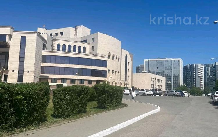 2-комнатная квартира · 62 м² · 12/13 этаж, Каныша Сатпаева 55/7 за 30 млн ₸ в Усть-Каменогорске — фото 2