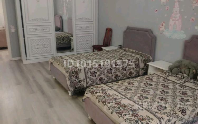 3-бөлмелі пәтер · 108 м² · 5/5 қабат, 15-ш/а. 3, бағасы: 28 млн ₸ в Актау, 15-й мкр — фото 2