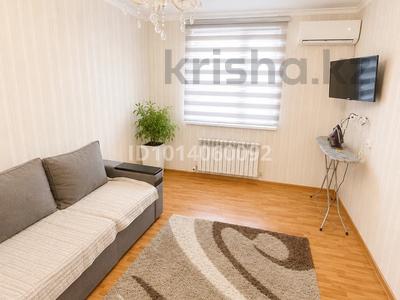 2-комнатная квартира · 60 м² · 2/12 этаж, мкр Акбулак, С. Байтерекова за 19 000 ₸ в Алматы, Алатауский р-н