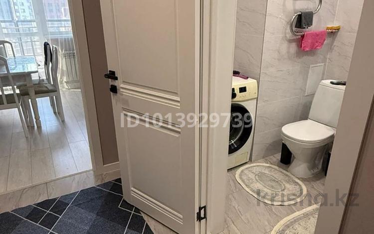 1-комнатная квартира · 44 м² · 4/13 этаж, Максут Нарикбаев 6а за 26 млн ₸ в Астане, Нура р-н — фото 2