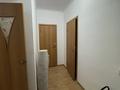 2-комнатная квартира · 58 м² · 1/5 этаж, Мкр Арай 3 80э — Пәтер мкр Арай 3те орналасқан. 15 мектеп-лицейі бар, балабақша бар. жақын жерде дүкен, аулада ойын алаңы бар. 35,20,31 қоғамдық көлік (автобус) жүреді. за 150 000 ₸ в  — фото 10