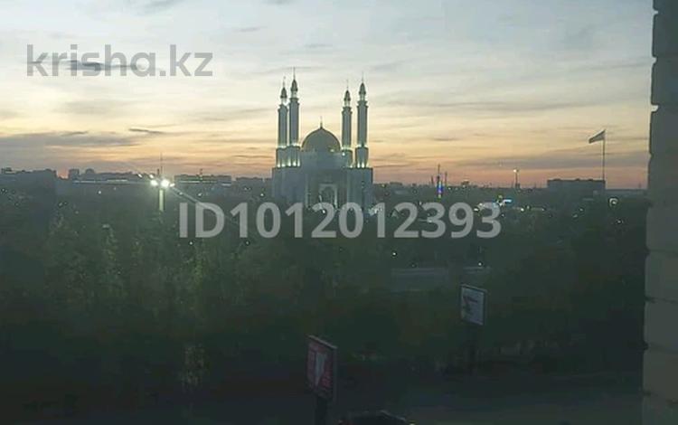 3-бөлмелі пәтер · 95 м² · 5/10 қабат, мкр 12 16, бағасы: 250 000 ₸ в Актобе — фото 17