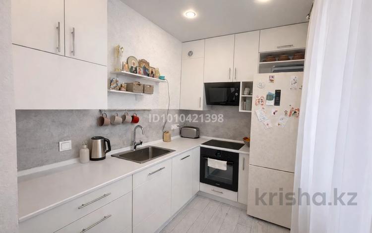 3-комнатная квартира · 65 м² · 3/3 этаж, Абая 8 за 19.9 млн 〒 в Темиртау — фото 18
