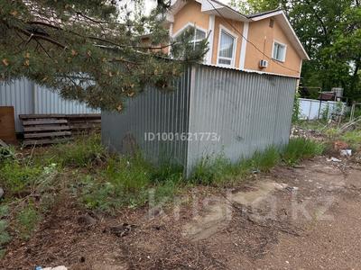 Еркін · 15 м², бағасы: 450 000 ₸ в Уральске, мкр Омега