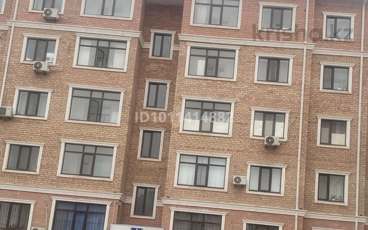 3-бөлмелі пәтер · 74 м² · 4/5 қабат, Г.Туркестан 4, бағасы: 40 млн ₸ — фото 8