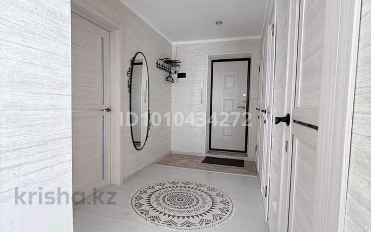 2-комнатная квартира · 48.7 м² · 3/9 этаж, Назарбаева 209 за 20.5 млн 〒 в Уральске — фото 2