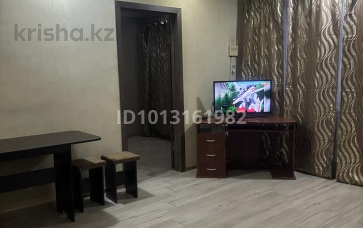 2-комнатная квартира · 45 м² · 1/5 этаж, Глинки 34 — Пересечение улицы Глинки со Спартаком за 17.5 млн ₸ в Семее, Красный Кордон — фото 2
