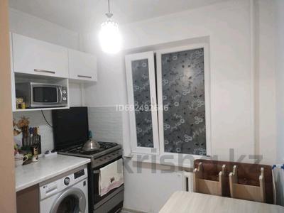 3-комнатная квартира, 55 м², 2/3 этаж помесячно, мкр Жулдыз-2 16а за 230 000 〒 в Алматы, Турксибский р-н