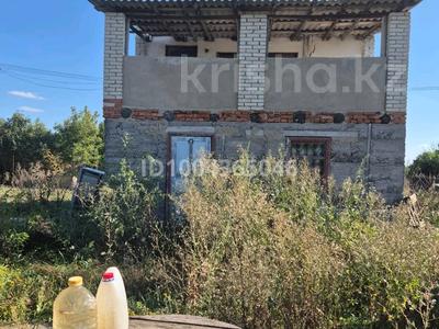 Дача · 2 комнаты · 44 м² · 669 сот., Мелиоратор 53 — Возле кумжол за 1.4 млн 〒 в Актобе, жилой массив Акжар-2