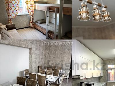 Дом · 8 комнат · 200 м², мкр 112 квартал 27 — Никитина за 70 000 〒 в Шымкенте, Туран р-н