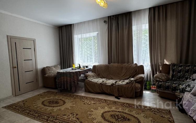 3-бөлмелі пәтер · 61 м² · 1/2 қабат, Шевченко 142, бағасы: 12 млн ₸ в Кокшетау — фото 2