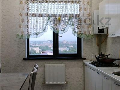 Пәтерлер в Шымкенте: 1-бөлмелі пәтер · 40 м² · 5/5 қабат · ай сайын, 15-й микрорайон, 15 микрорайон, бағасы: 150 000 〒 1-бөлмелі пәтер · 40 м² · 5/5 қабат · ай сайын, 15-й микрорайон, 15 микрорайон, бағасы: 150 000 〒 в Шымкенте, Аль-Фарабийский р-н