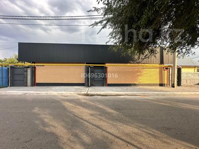 Отдельный дом · 4 комнаты · 260 м² · 5 сот., мкр Калкаман-2, Молдабекова 59 за 185 млн ₸ в Алматы, Наурызбайский р-н