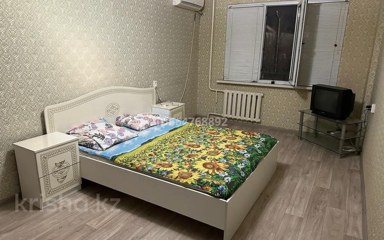 1-комнатная квартира · 32 м² · 2/5 этаж, Авангард-3 мкр 49 за 8 000 ₸ в Атырау, мкр Авангард-3 — фото 15