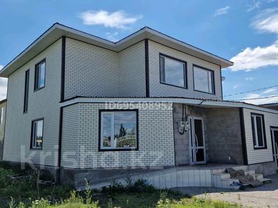 Отдельный дом · 8 комнат · 434 м² · 10 сот., Валиханова — Валиханова - Пушкина за 45 млн ₸ в Акколе