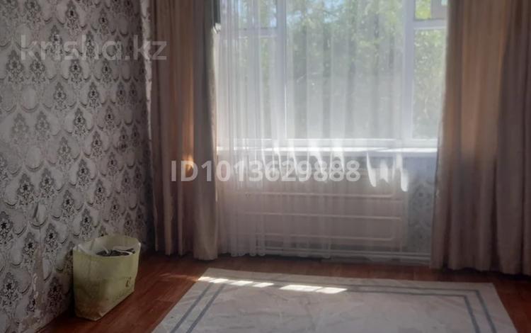 3-комнатная квартира · 69.5 м² · 5/5 этаж, мкр Самал 49 за 90 000 ₸ в Таразе — фото 2