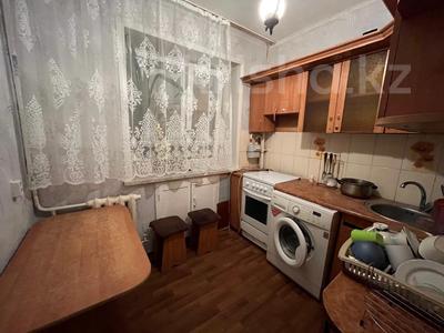 3-комнатная квартира · 60 м² · 1/5 этаж · помесячно, Жабаева 258 за 140 000 〒 в Петропавловске