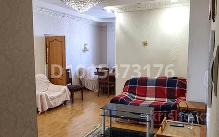 3-комнатная квартира · 90 м² · 12/16 этаж, Республики 7/2 за 450 000 ₸ в Астане, Сарыарка р-н — фото 2