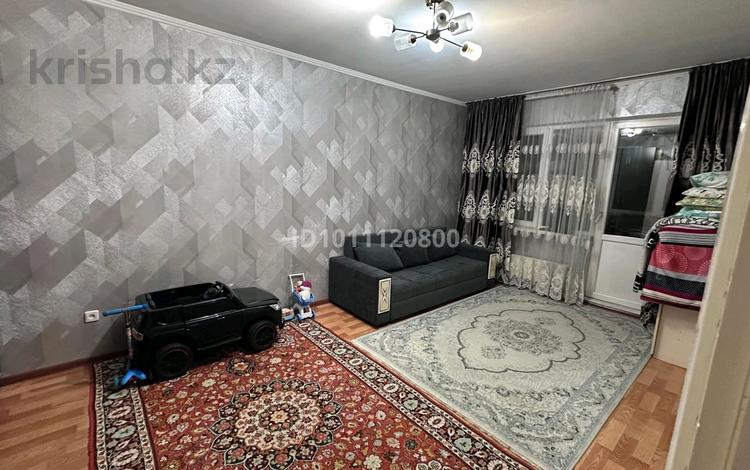 1-бөлмелі пәтер · 39.5 м² · 3/6 қабат, мкр Кокжиек 15, бағасы: 22.8 млн ₸ в Алматы, Жетысуский р-н — фото 2