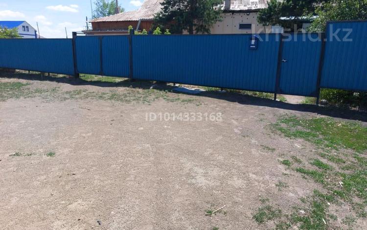 Отдельный дом · 4 комнаты · 120 м² · 20 сот., Абая 35 — Казахская школа за 12 млн ₸ в Каркаралинске — фото 2